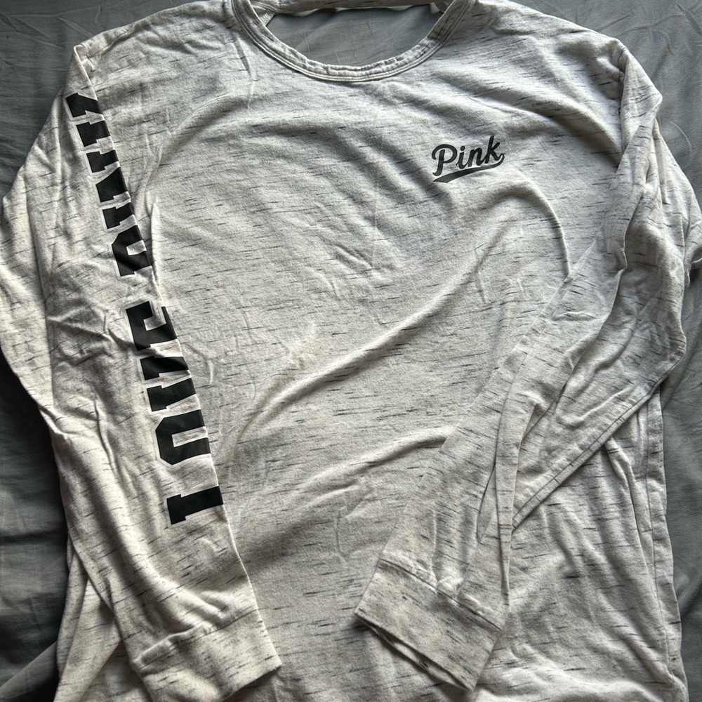 PINK Victoria's Secret Gray Long Sleeve Tee